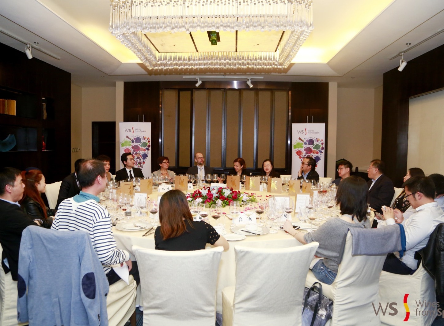 “鼓舞人心的西班牙”尊享晚宴