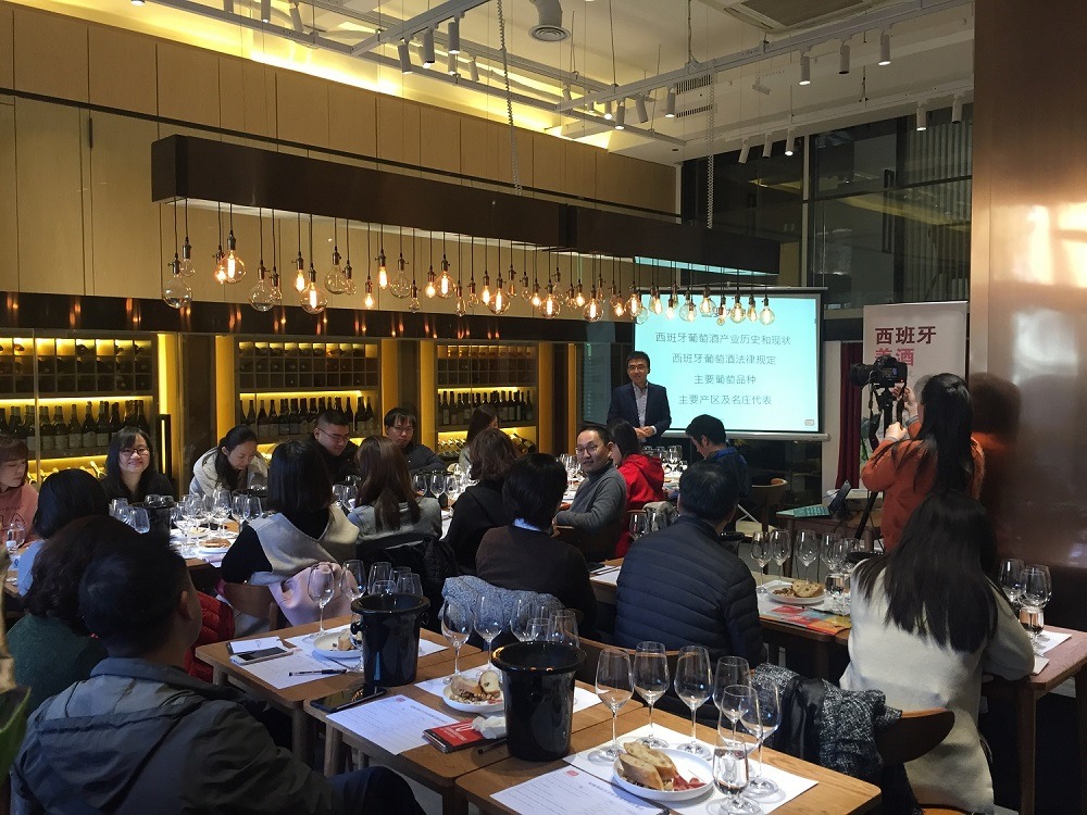 西班牙美酒品鉴会现场图二